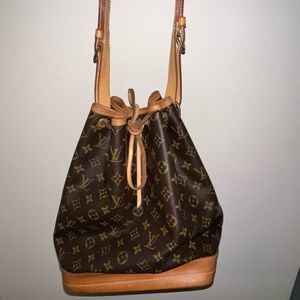 Authentic Designer LV Bag (Brown-monogram) PRELOVED.